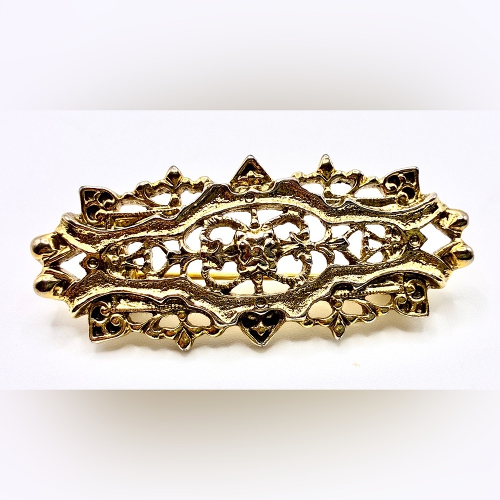 Vintage 1920’s Ornate Filigree Brooch in a Gold Tone 2” X .75” Inches